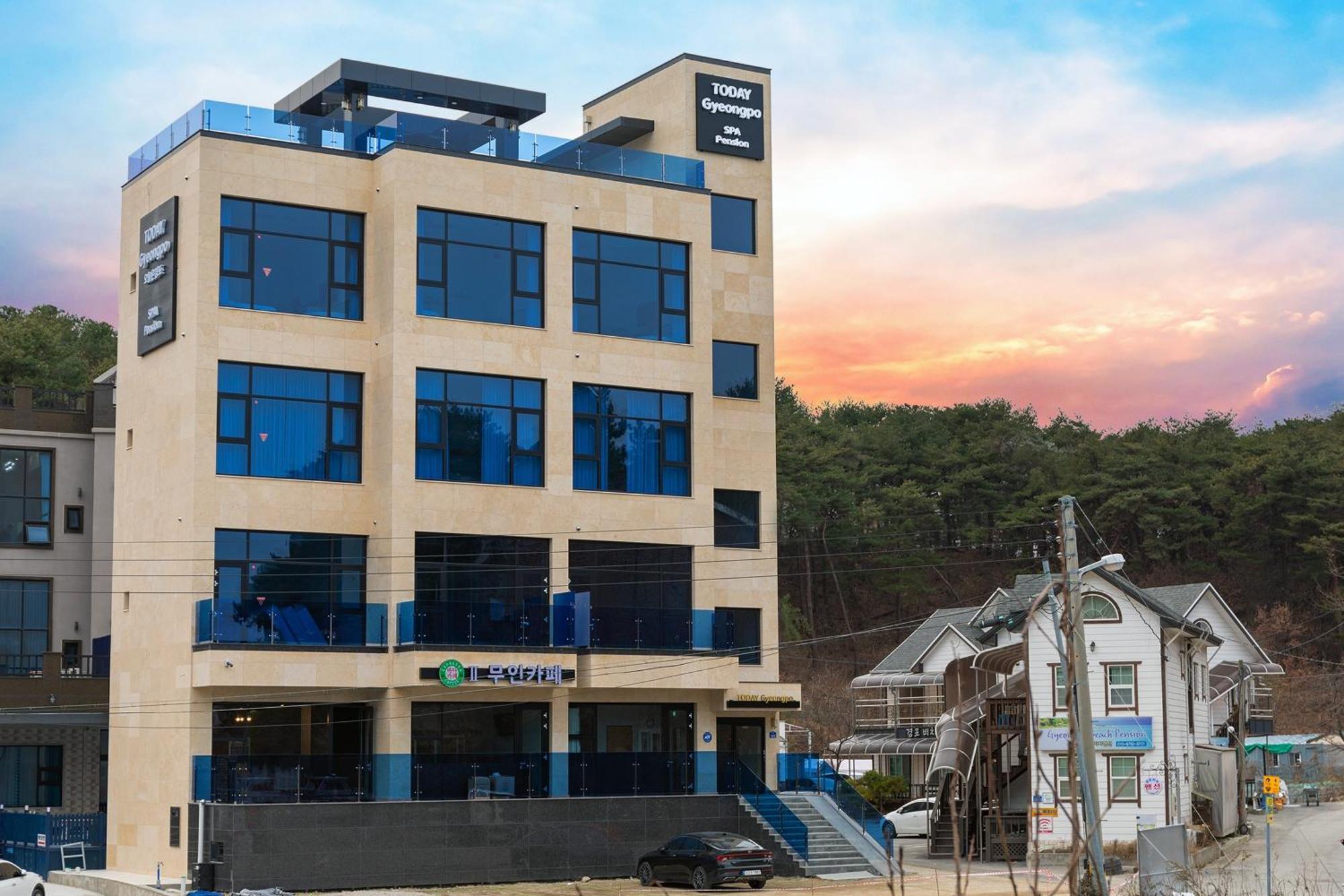 Today Gyeongpo Oceanview Pension Гангнеунг Екстериор снимка